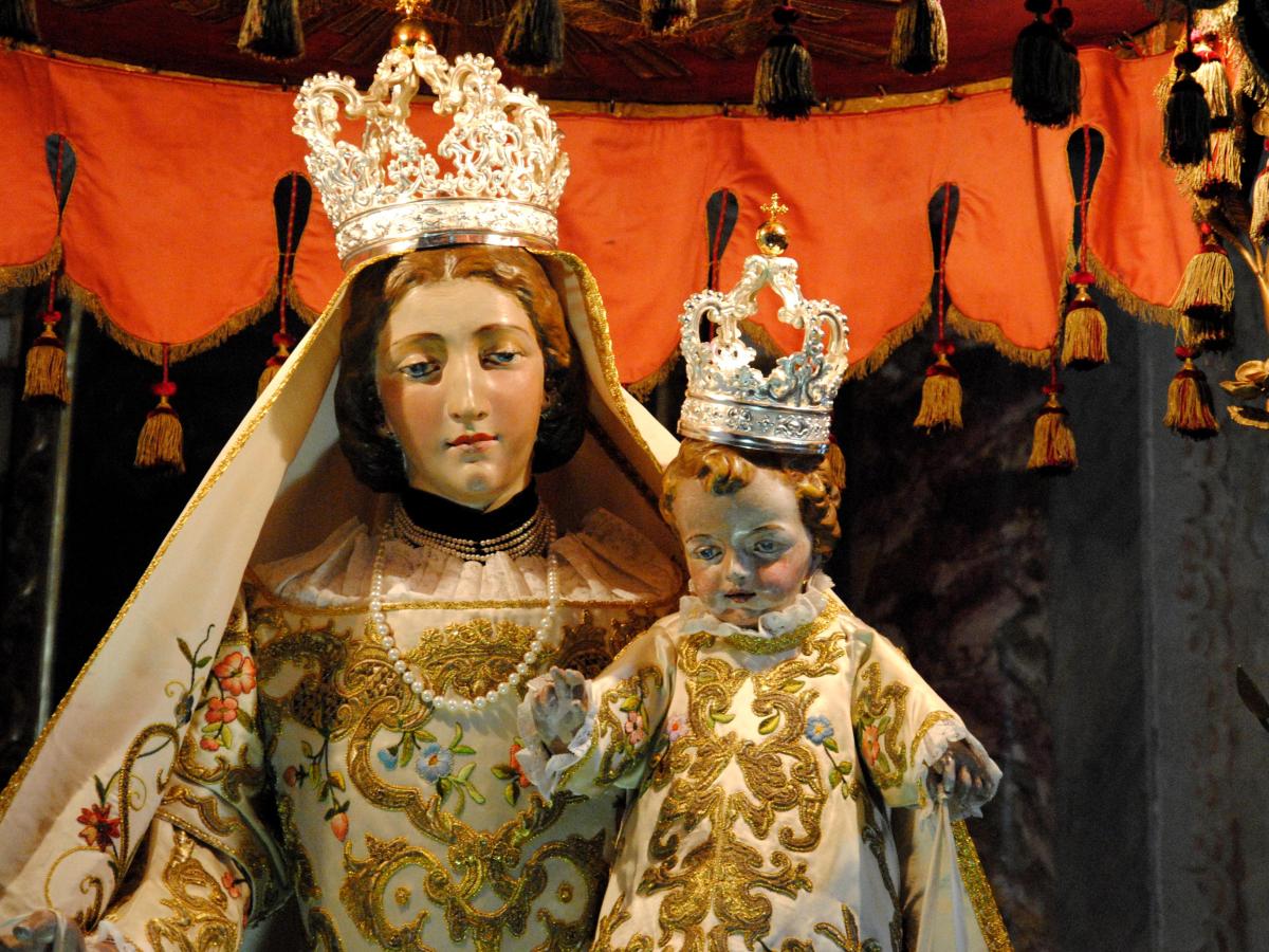 Contemplare il volto splendido di Gesù come fece Maria, Madre della&nbsp;contemplazione